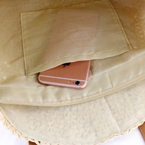 ⚠CLOSEOUT⚠ Raffia Straw Round Woven Beach Tote Bag - Picture 4 of 5